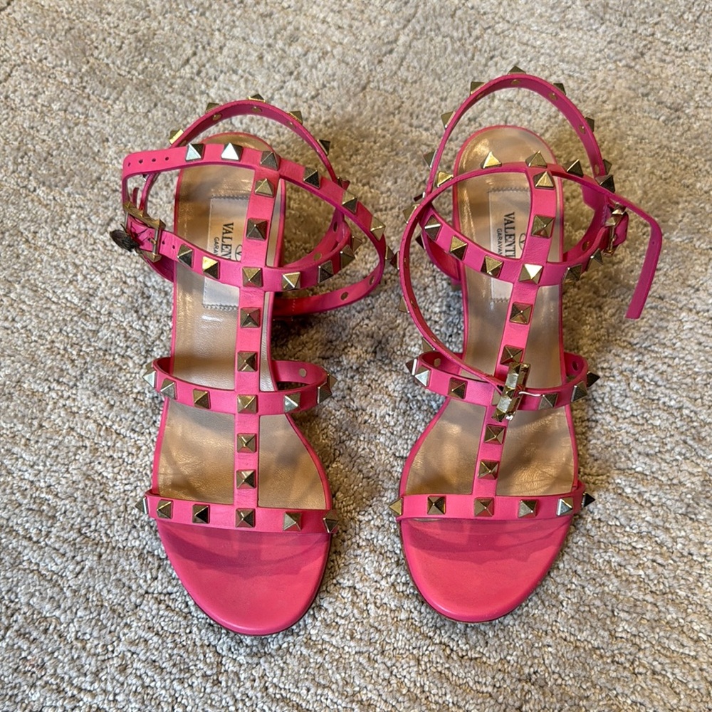 Valentino Rockstud Calfskin Leather Sandal